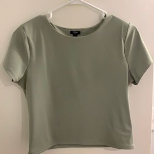 Express Body Contour 90's Cropped Tee High Compression Matte